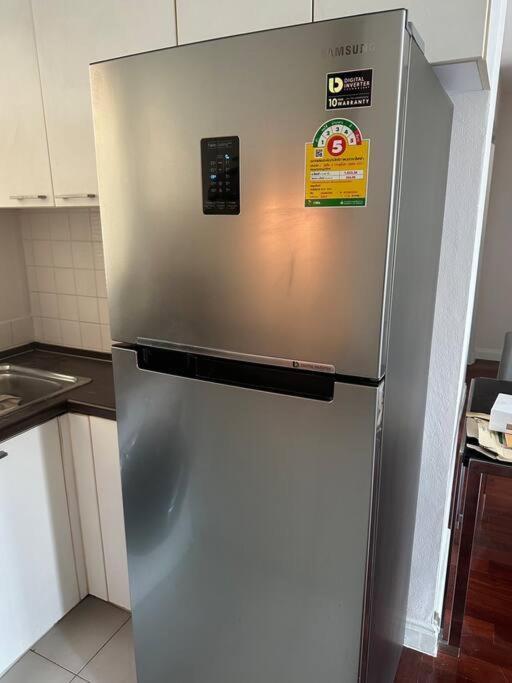 Delightful Condo In Central Location At Sukhumvit 49 Bangkok Eksteriør billede
