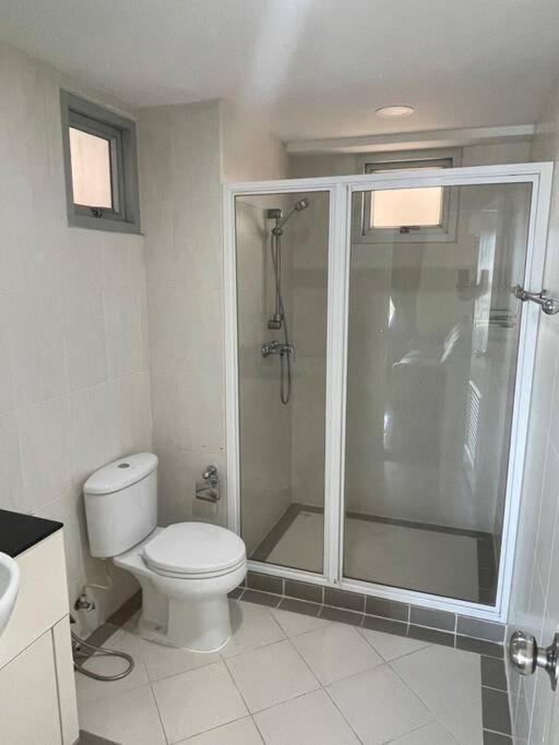 Delightful Condo In Central Location At Sukhumvit 49 Bangkok Eksteriør billede